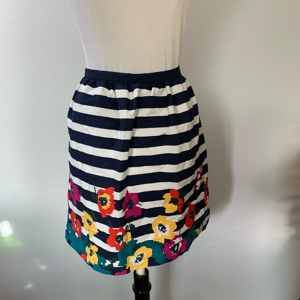 BANANA REPUBLIC Stripped Flowered Skirt Size 0 - Picture 2 of 5